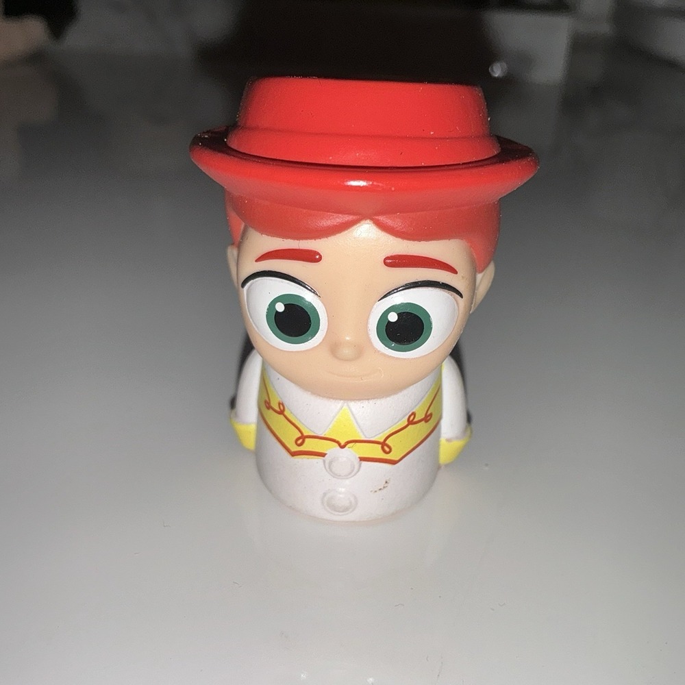 DISNEY PIXAR TOY STORY JESSIE 2" FINGER PUPPET Figure